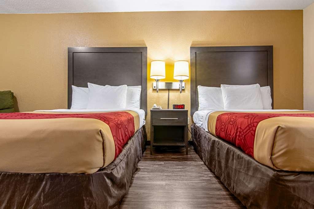 Econo Lodge Inn & Suites Matthews - Charlotte Habitación foto