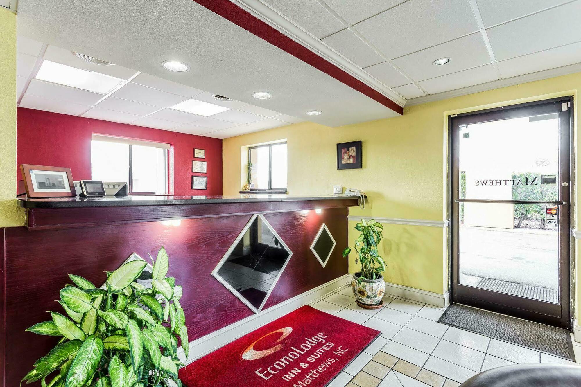 Econo Lodge Inn & Suites Matthews - Charlotte Exterior foto