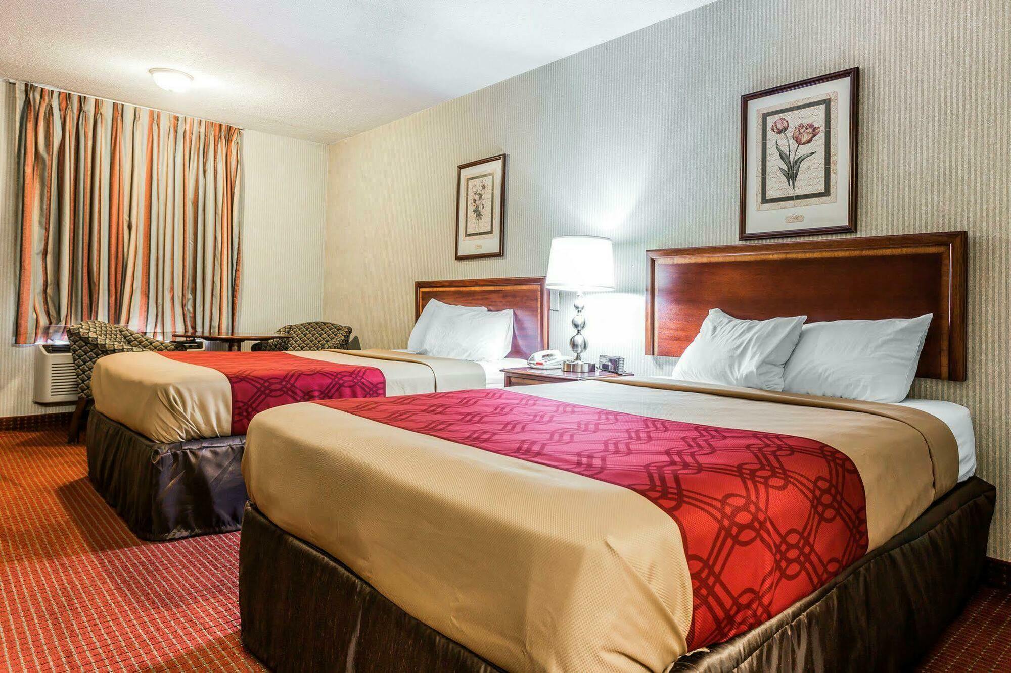 Econo Lodge Inn & Suites Matthews - Charlotte Exterior foto